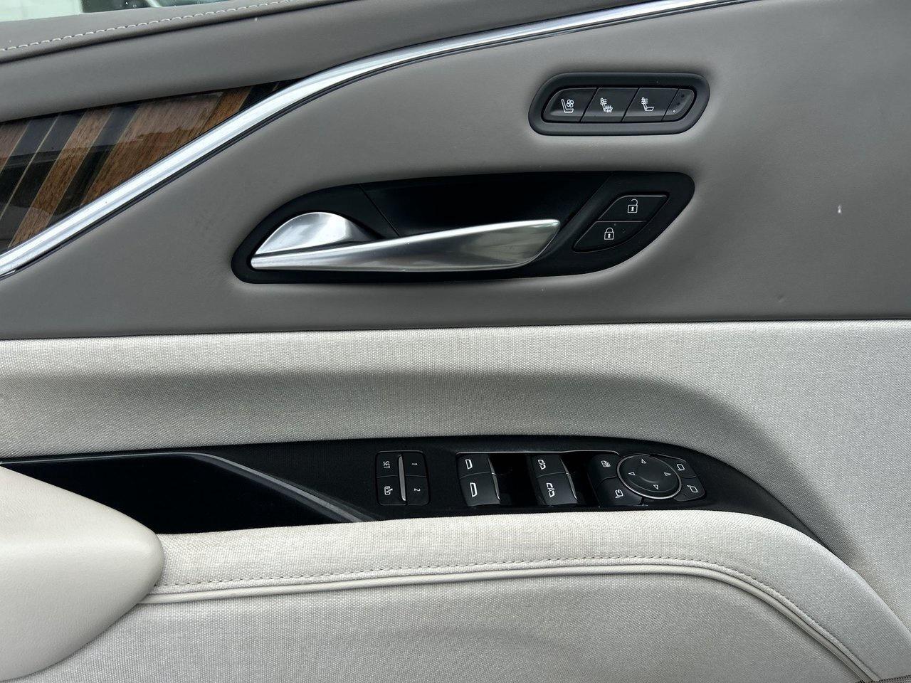 2022 Cadillac Escalade Premium Luxury Platinum Low KMs Rare Beige Interio Photo