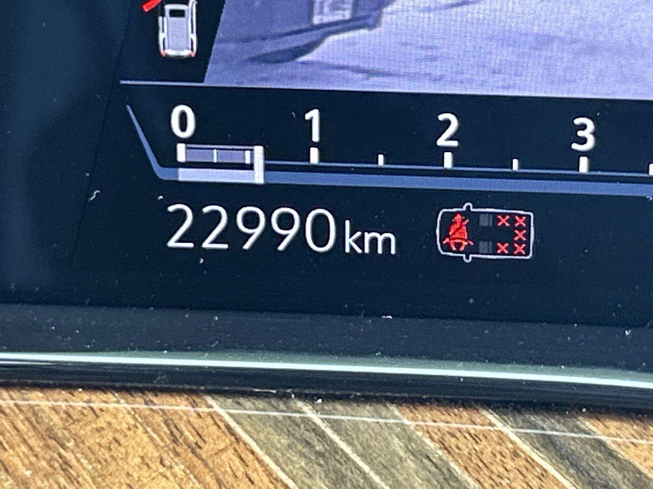 2022 Cadillac Escalade Premium Luxury Platinum Low KMs Rare Beige Interio Photo