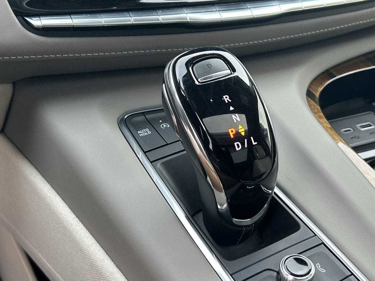 2022 Cadillac Escalade Premium Luxury Platinum Low KMs Rare Beige Interio Photo