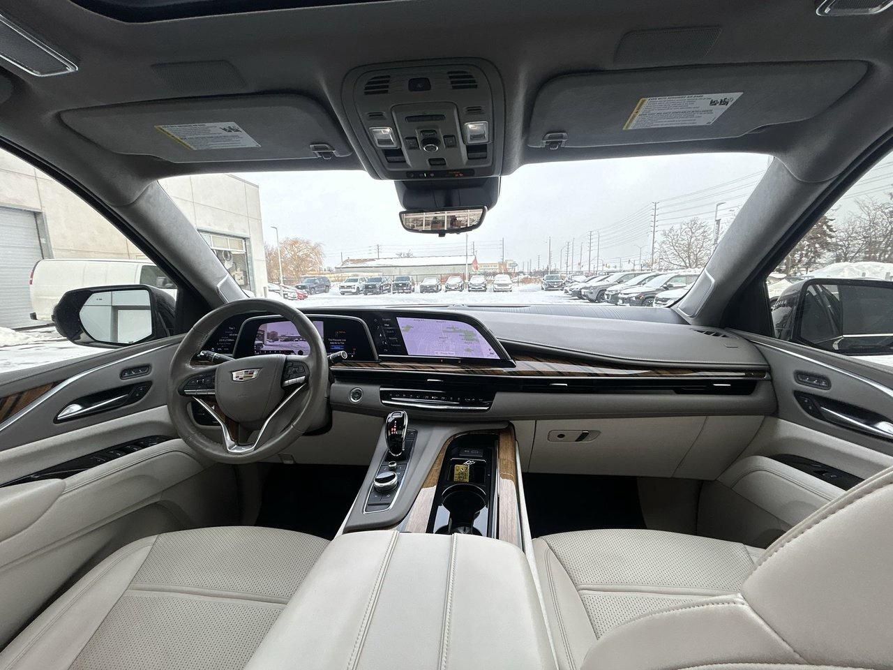 2022 Cadillac Escalade Premium Luxury Platinum Low KMs Rare Beige Interio Photo