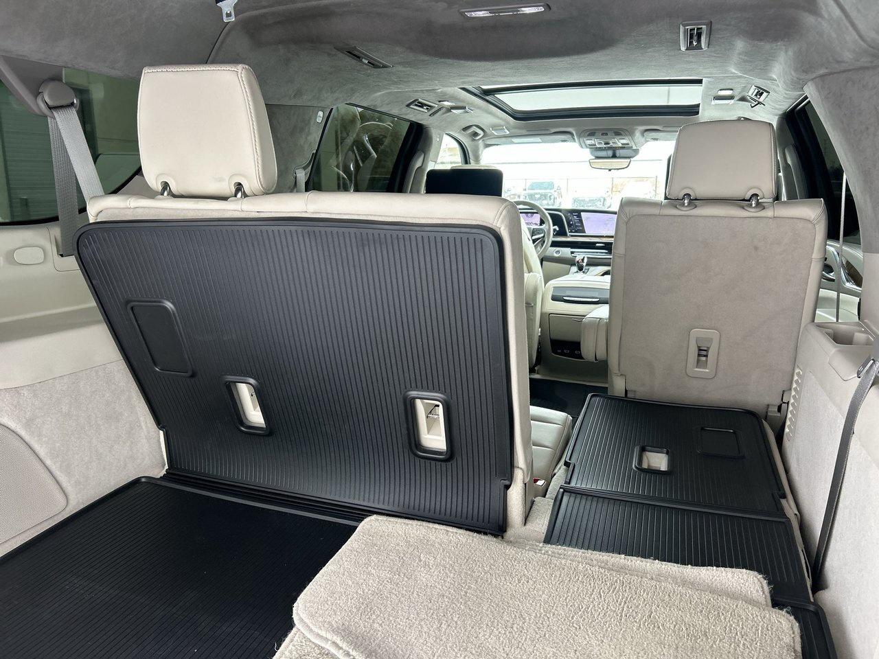 2022 Cadillac Escalade Premium Luxury Platinum Low KMs Rare Beige Interio Photo