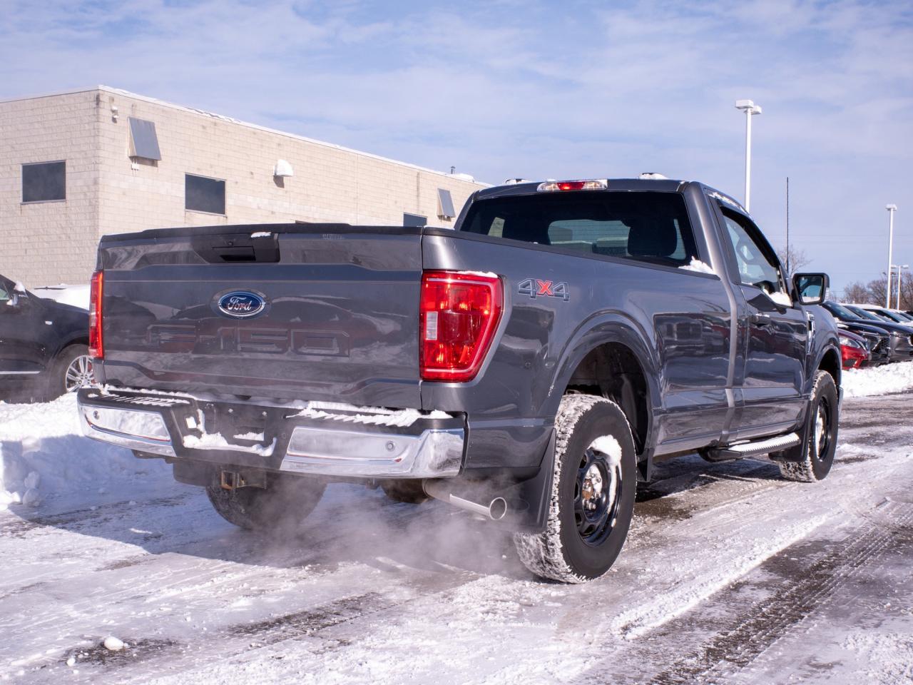 2021 Ford F-150 - V6 Engine   Tow Hooks Photo