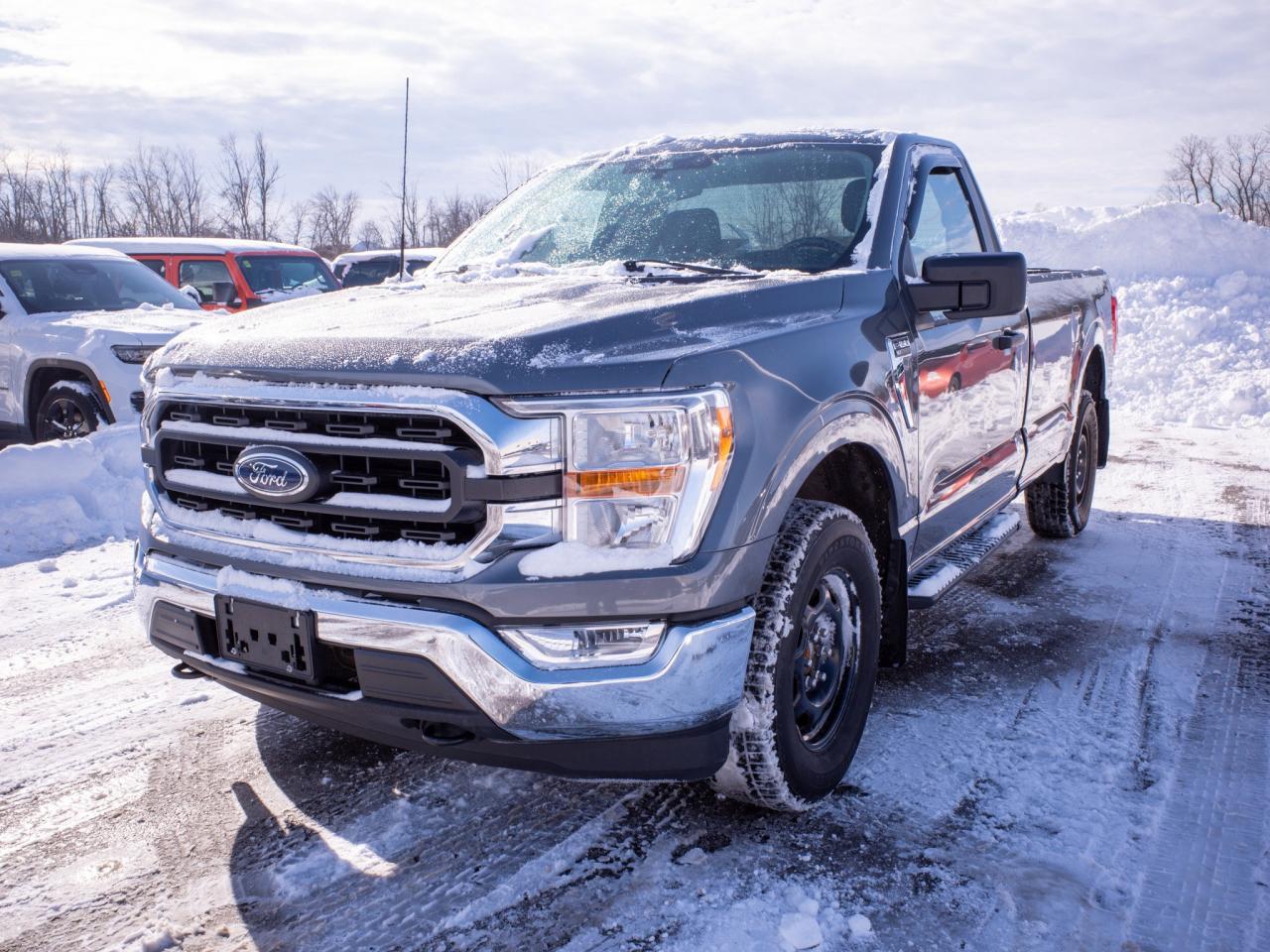 2021 Ford F-150 - V6 Engine   Tow Hooks Photo
