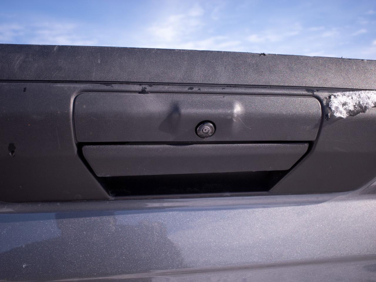 2021 Ford F-150 - V6 Engine   Tow Hooks Photo