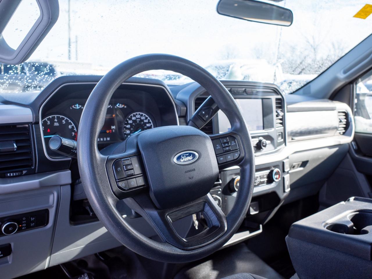 2021 Ford F-150 - V6 Engine   Tow Hooks Photo