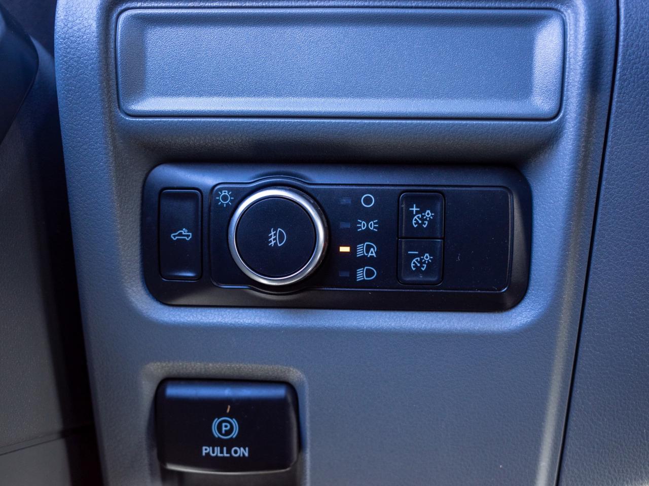 2021 Ford F-150 - V6 Engine   Tow Hooks Photo