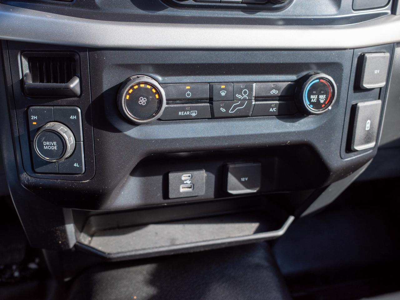 2021 Ford F-150 - V6 Engine   Tow Hooks Photo