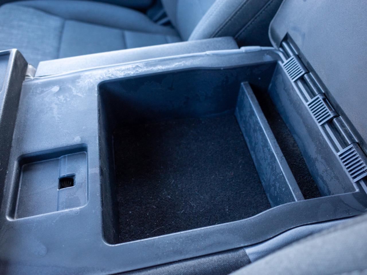 2021 Ford F-150 - V6 Engine   Tow Hooks Photo