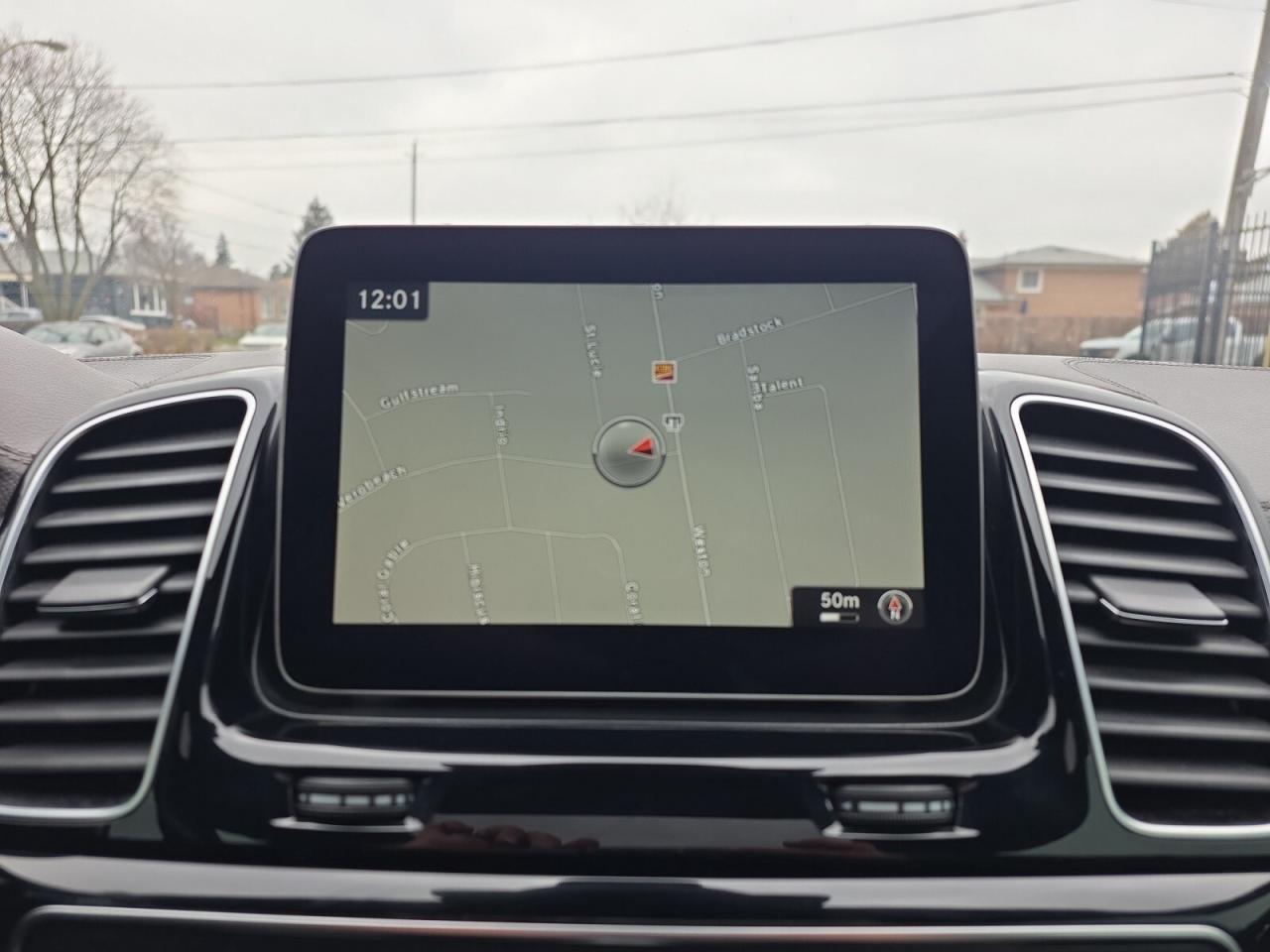 2018 Mercedes-Benz GLE-Class GLE 43 AMG 4MATIC * NO ACCIDENTS / DISTRONIC + / C Photo