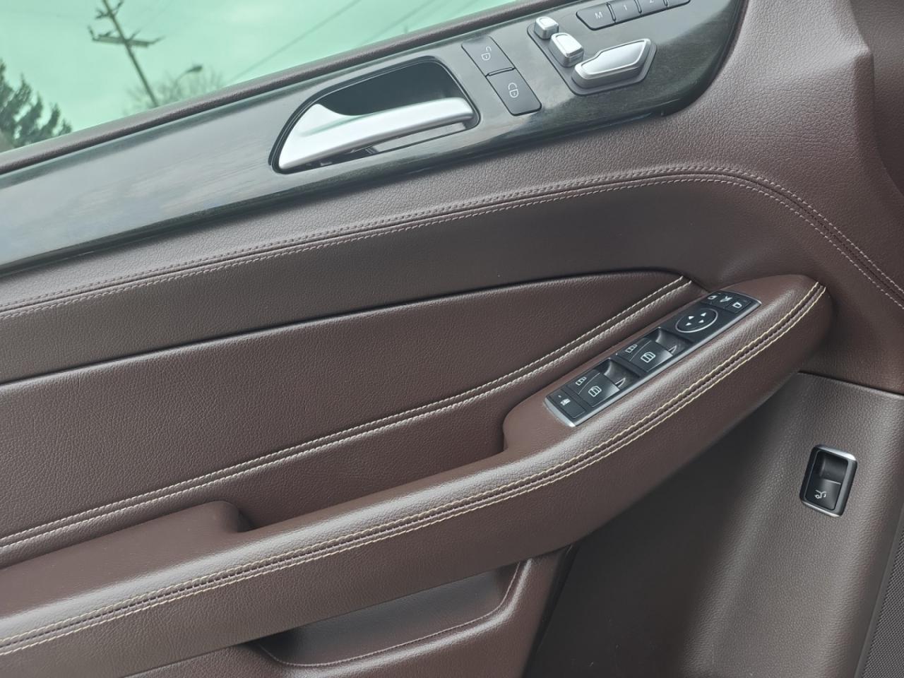 2018 Mercedes-Benz GLE-Class GLE 43 AMG 4MATIC * NO ACCIDENTS / DISTRONIC + / C Photo