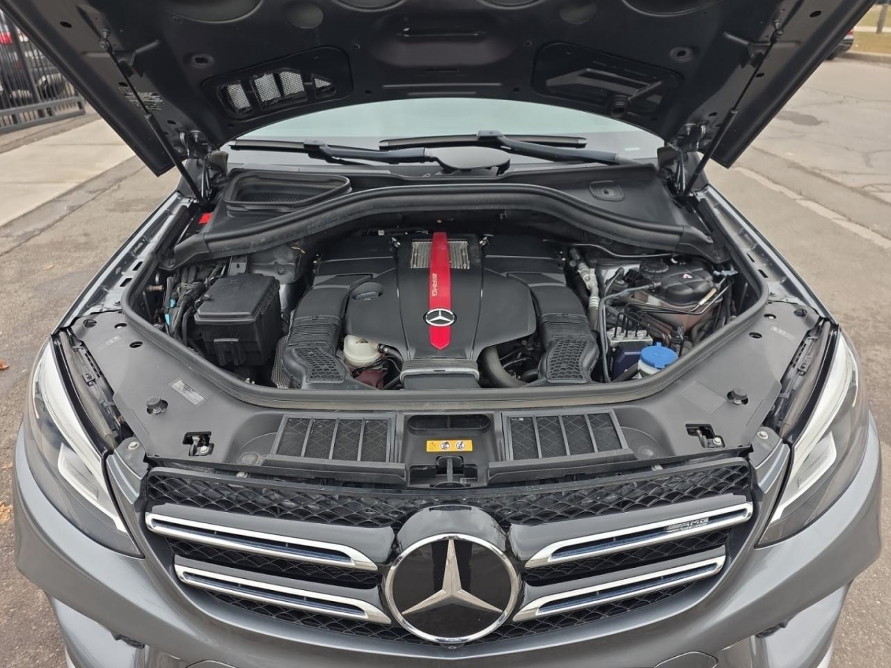 2018 Mercedes-Benz GLE-Class GLE 43 AMG 4MATIC * NO ACCIDENTS / DISTRONIC + / C Photo