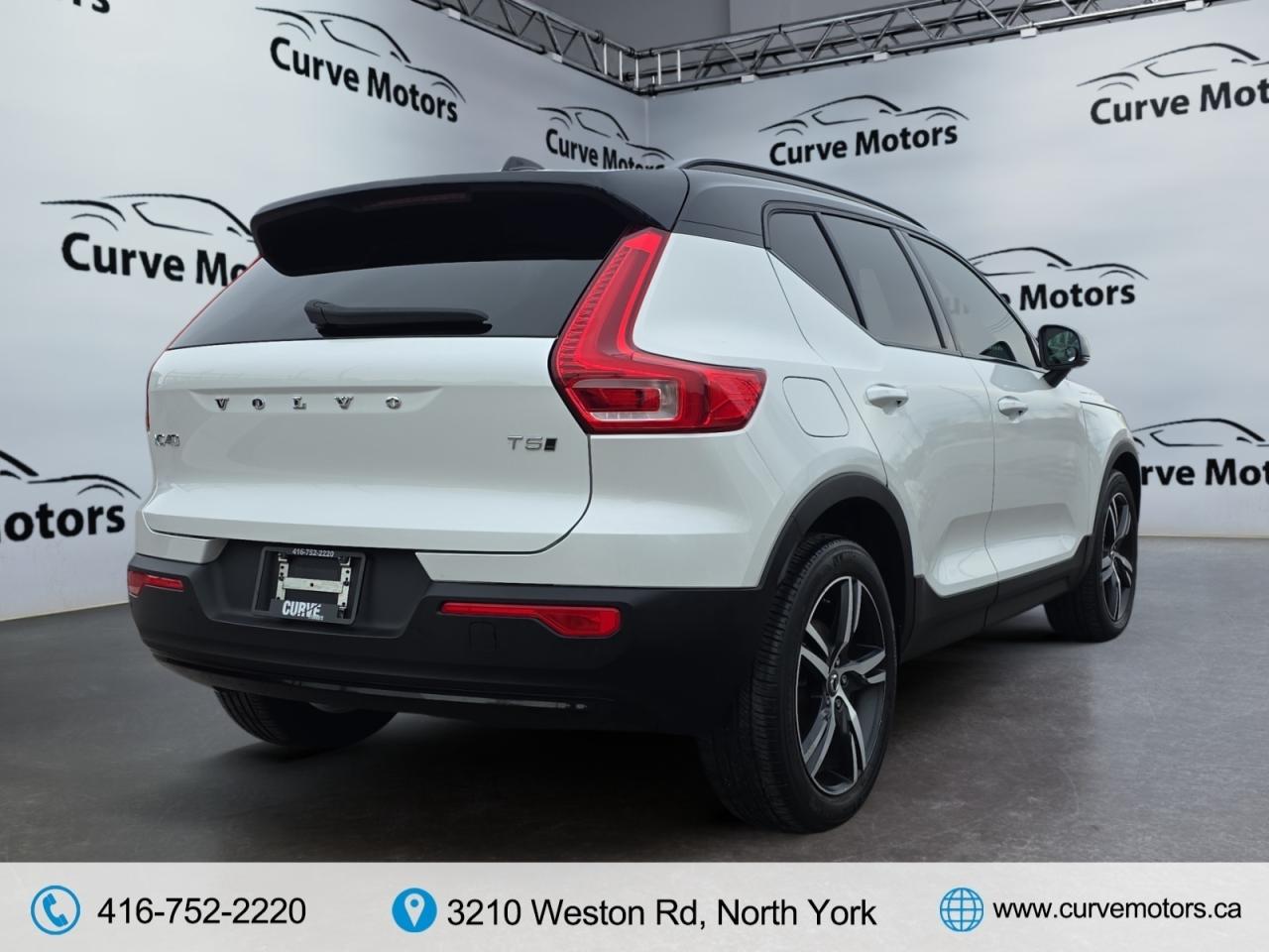 2022 Volvo XC40 T5 AWD R-Design * 1 OWNER / CARPLAY / PANORAMIC RO Photo