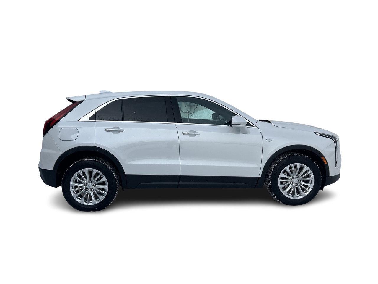 2024 Cadillac XT4 Luxury Low KM Leather Rates from 4.99% Clean CarFa Photo