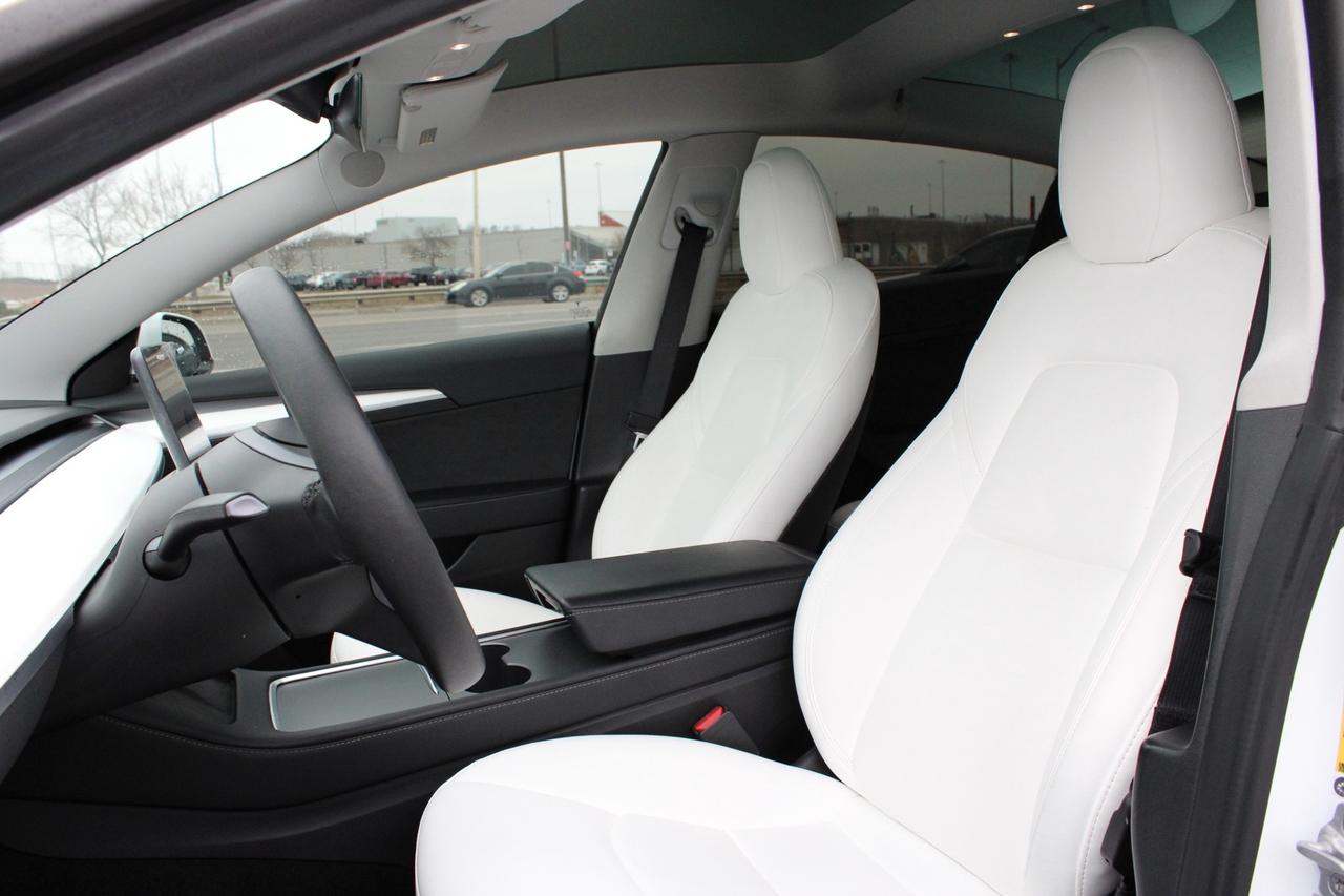 2023 Tesla Model 3 Standard Range Plus White Interior Photo