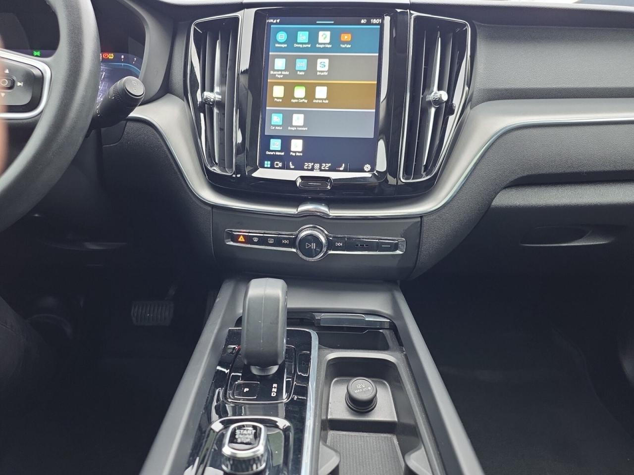 2023 Volvo XC60 B6 AWD Core * NO ACCIDENTS / 1 OWNER / FULL SERVIC Photo