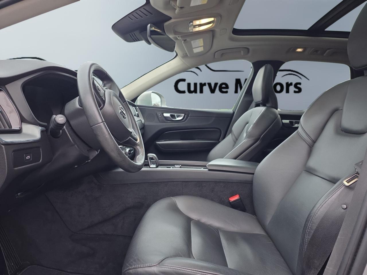 2023 Volvo XC60 B6 AWD Core * NO ACCIDENTS / 1 OWNER / FULL SERVIC Photo