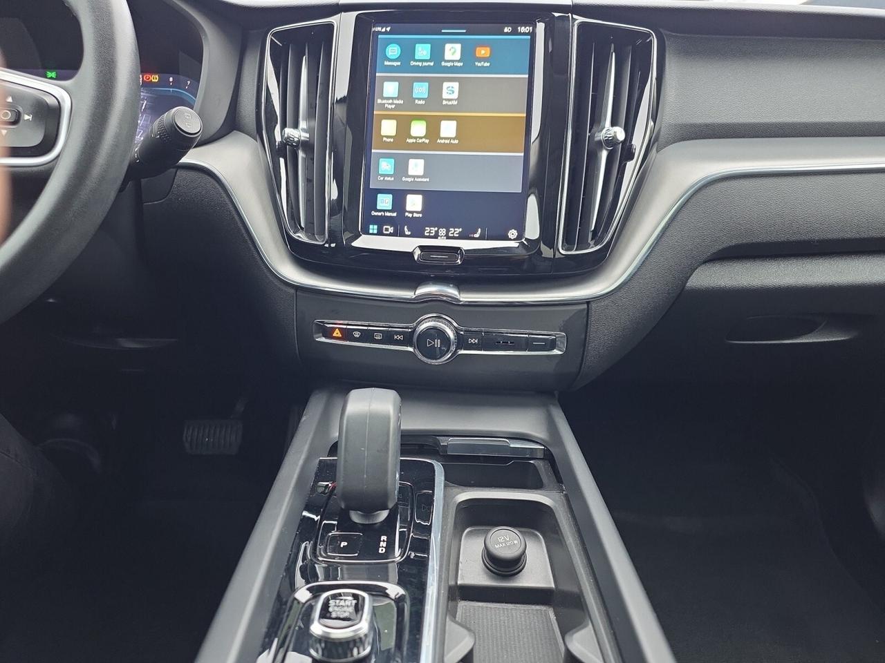 2023 Volvo XC60 B6 AWD Core * NO ACCIDENTS / 1 OWNER / FULL SERVIC Photo