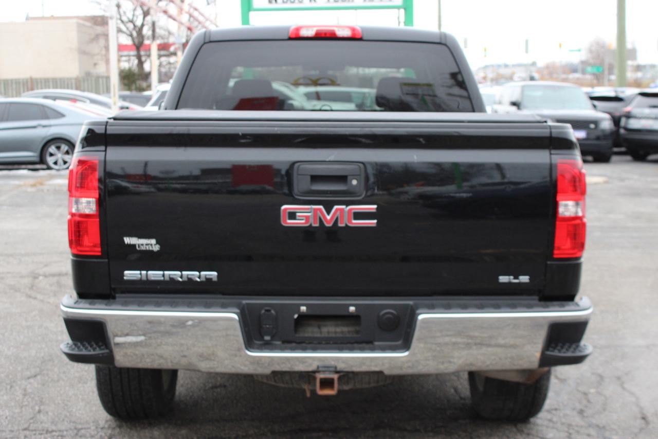 2018 GMC Sierra 1500 SLE Crew Cab 4WD   No Accident   Safety Certified Photo