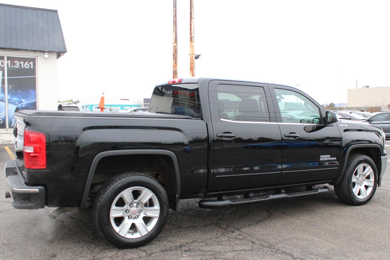 2018 GMC Sierra 1500 SLE Crew Cab 4WD   No Accident   Safety Certified Photo