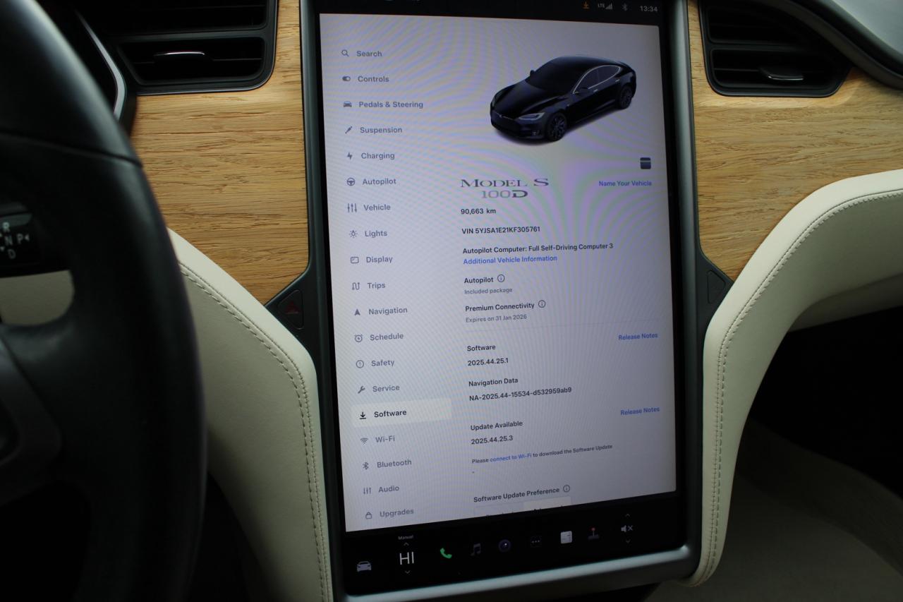 2019 Tesla Model S 100D AWD Photo