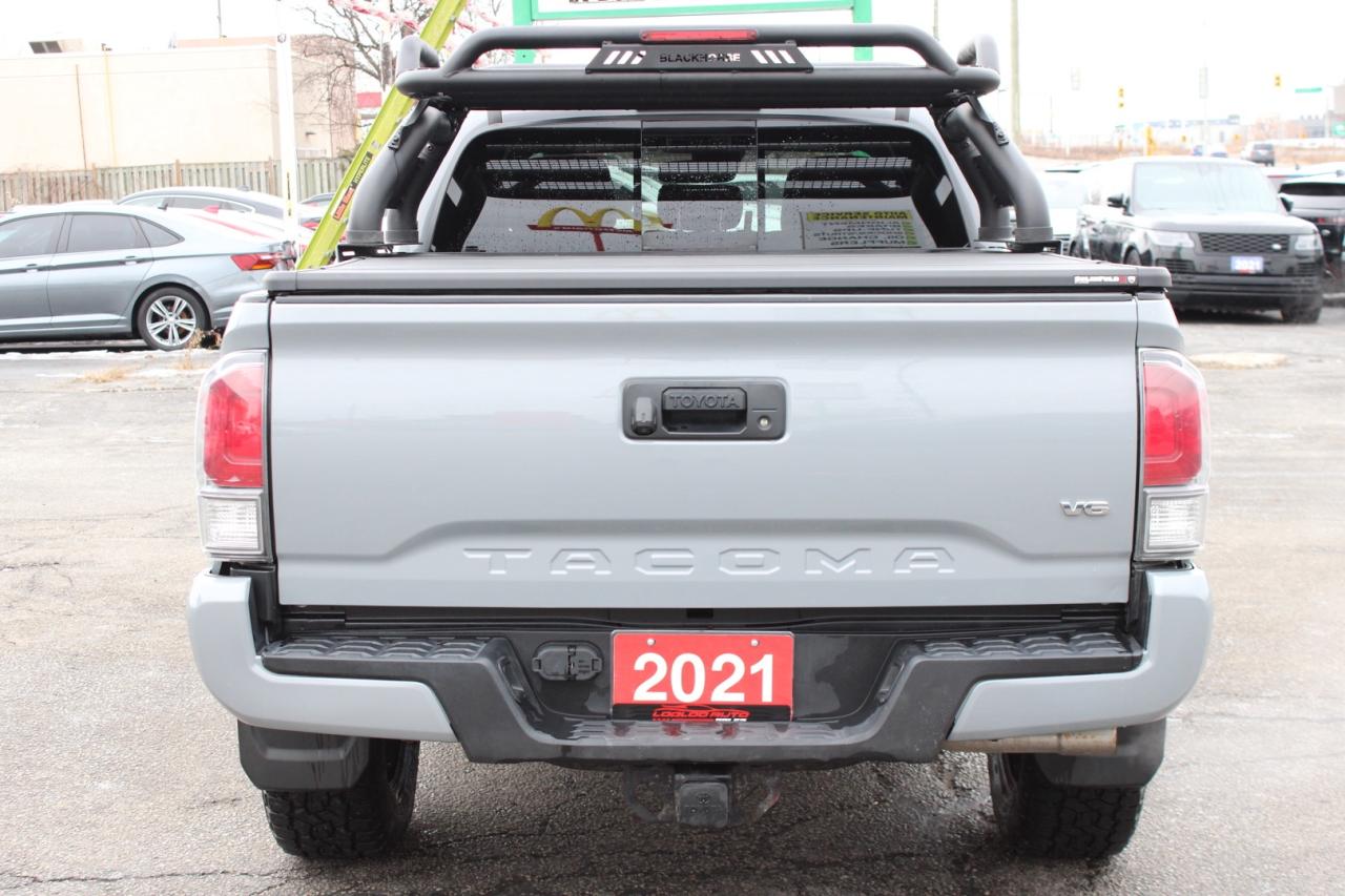 2021 Toyota Tacoma SR5 Double Cab 4WD TRD SPORT Automatic V6 Photo