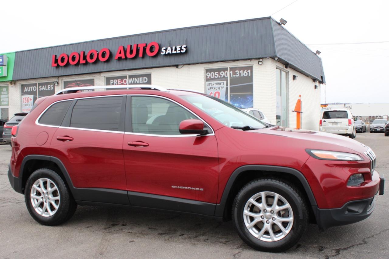 2014 Jeep Cherokee Latitude 4WD Photo0