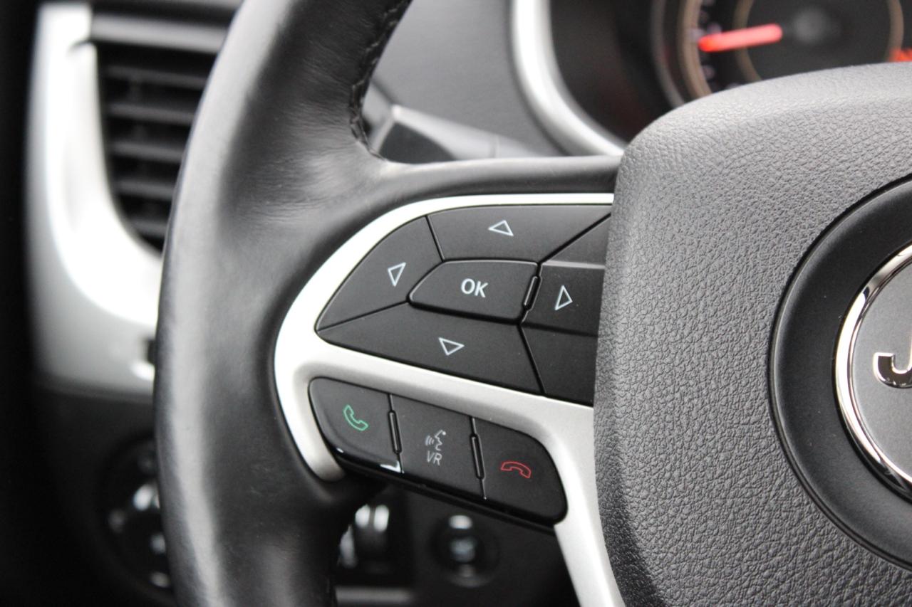 2014 Jeep Cherokee Latitude 4WD Photo