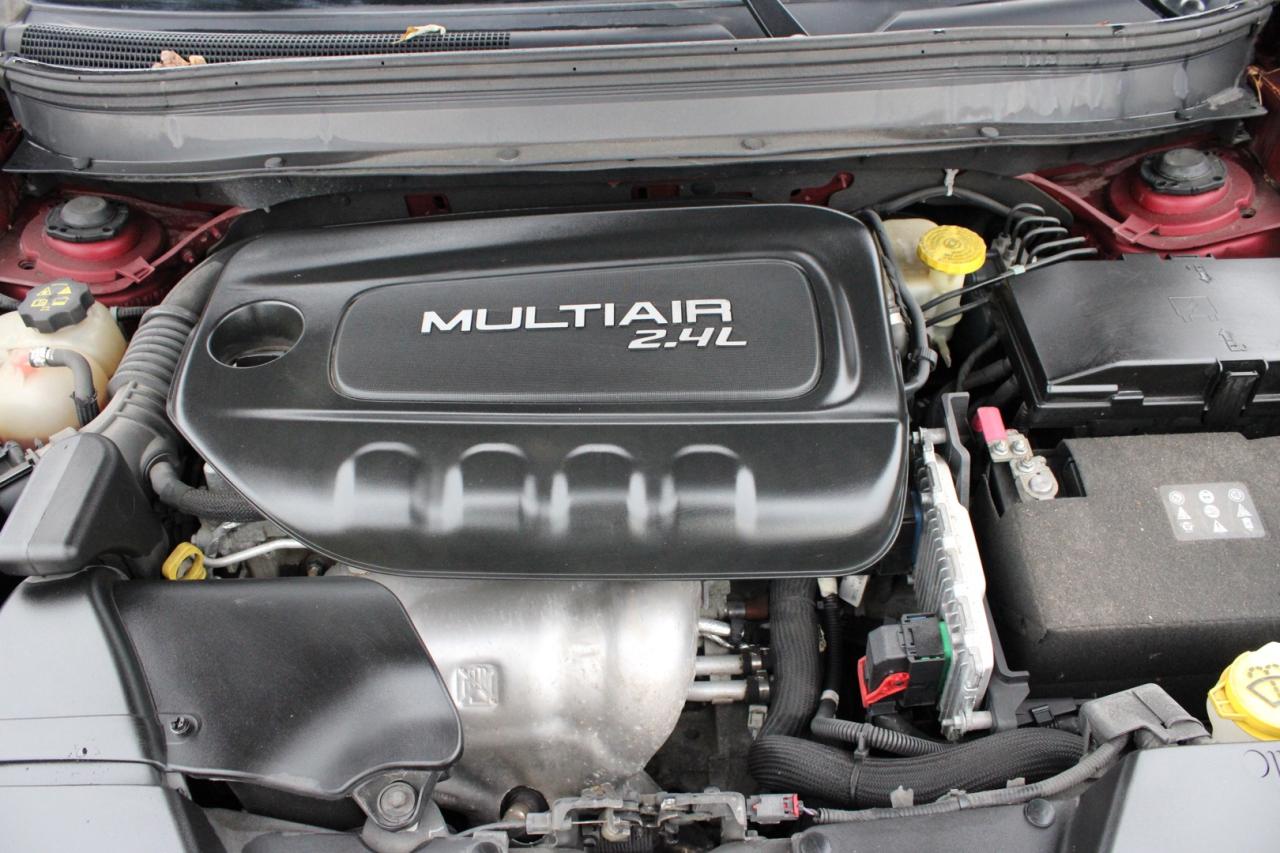 2014 Jeep Cherokee Latitude 4WD Photo