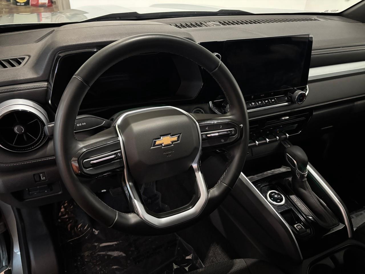 2024 Chevrolet Colorado LT Photo