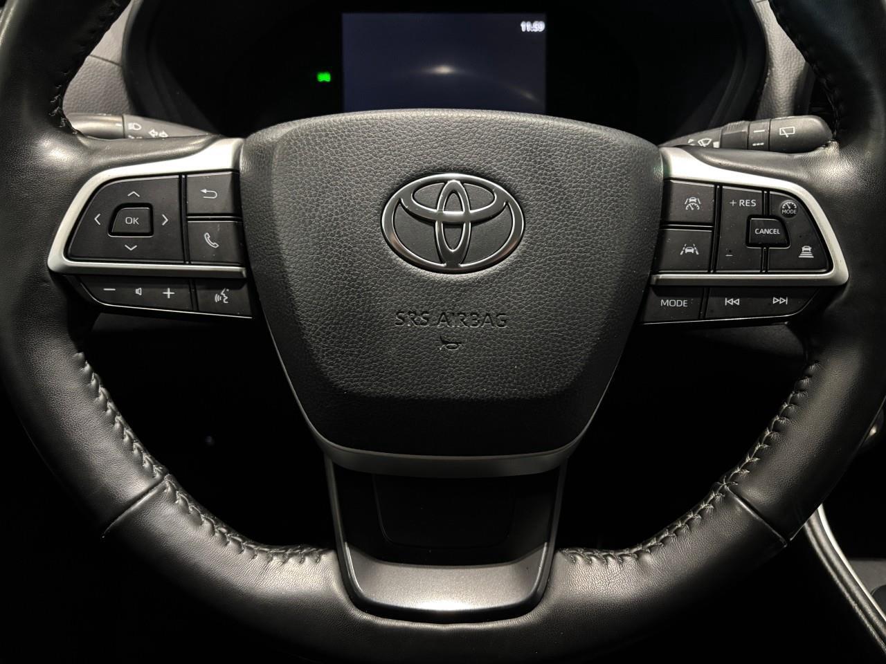 2024 Toyota Grand Highlander XLE Photo