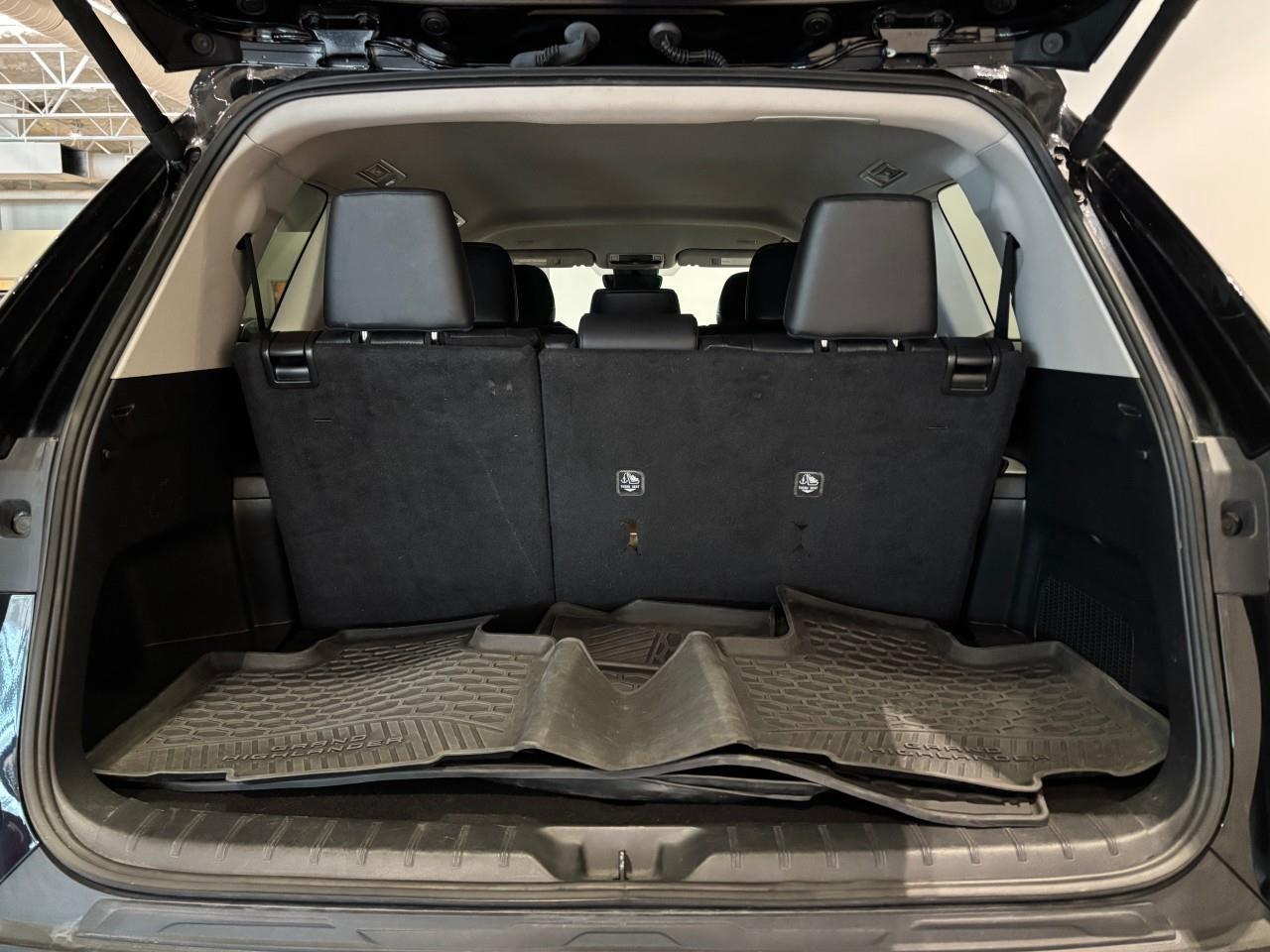 2024 Toyota Grand Highlander XLE Photo