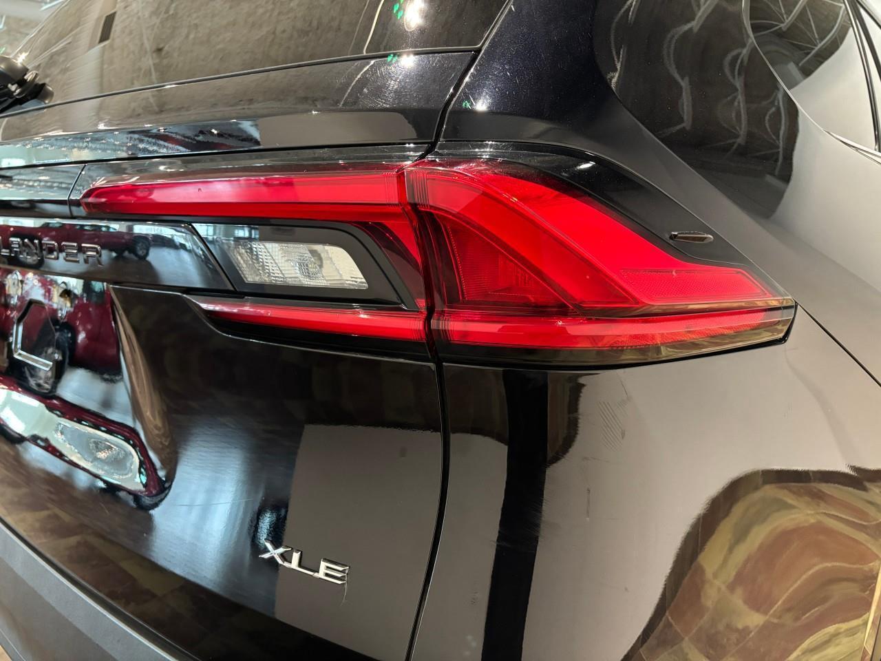 2024 Toyota Grand Highlander XLE Photo