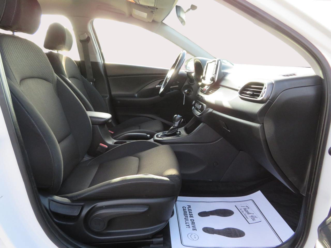 2018 Hyundai Elantra GT GT Auto Photo