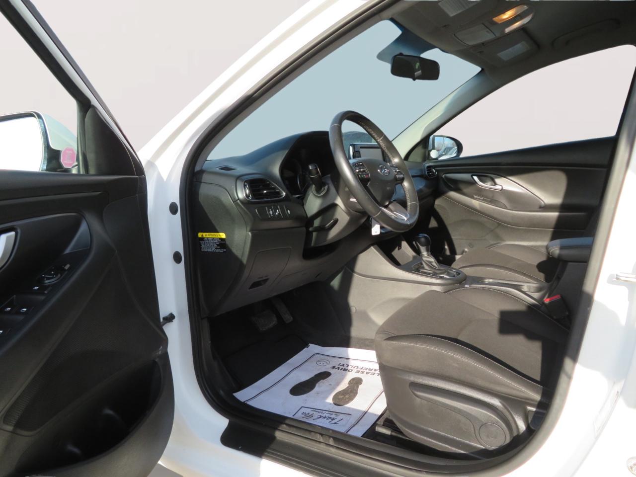 2018 Hyundai Elantra GT GT Auto Photo