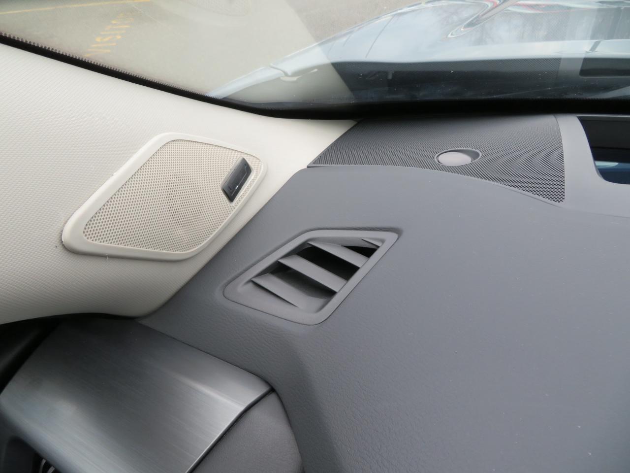 2024 Nissan Pathfinder SL 4WD Photo