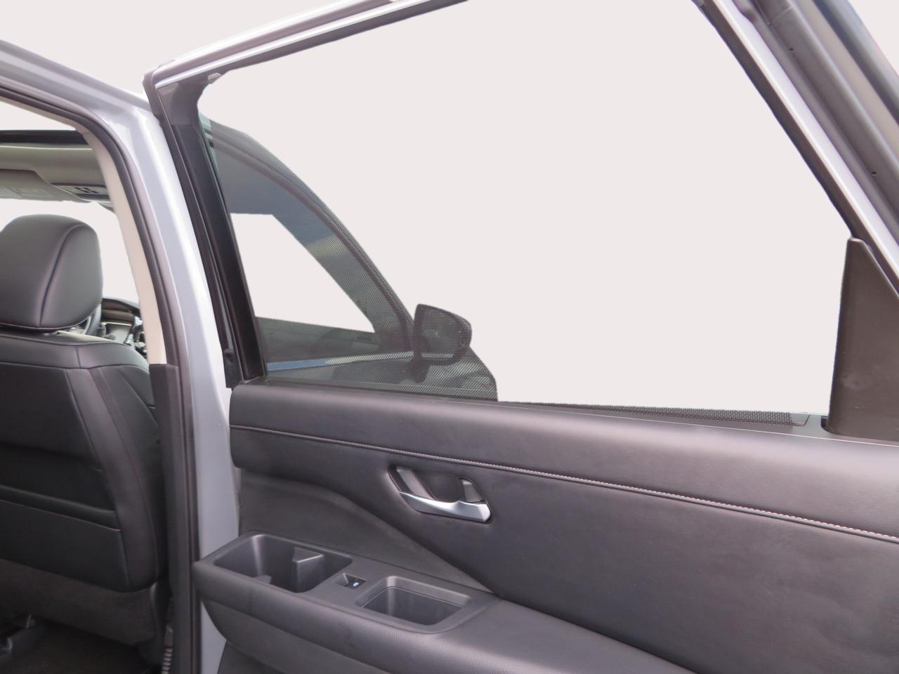 2024 Nissan Pathfinder SL 4WD Photo