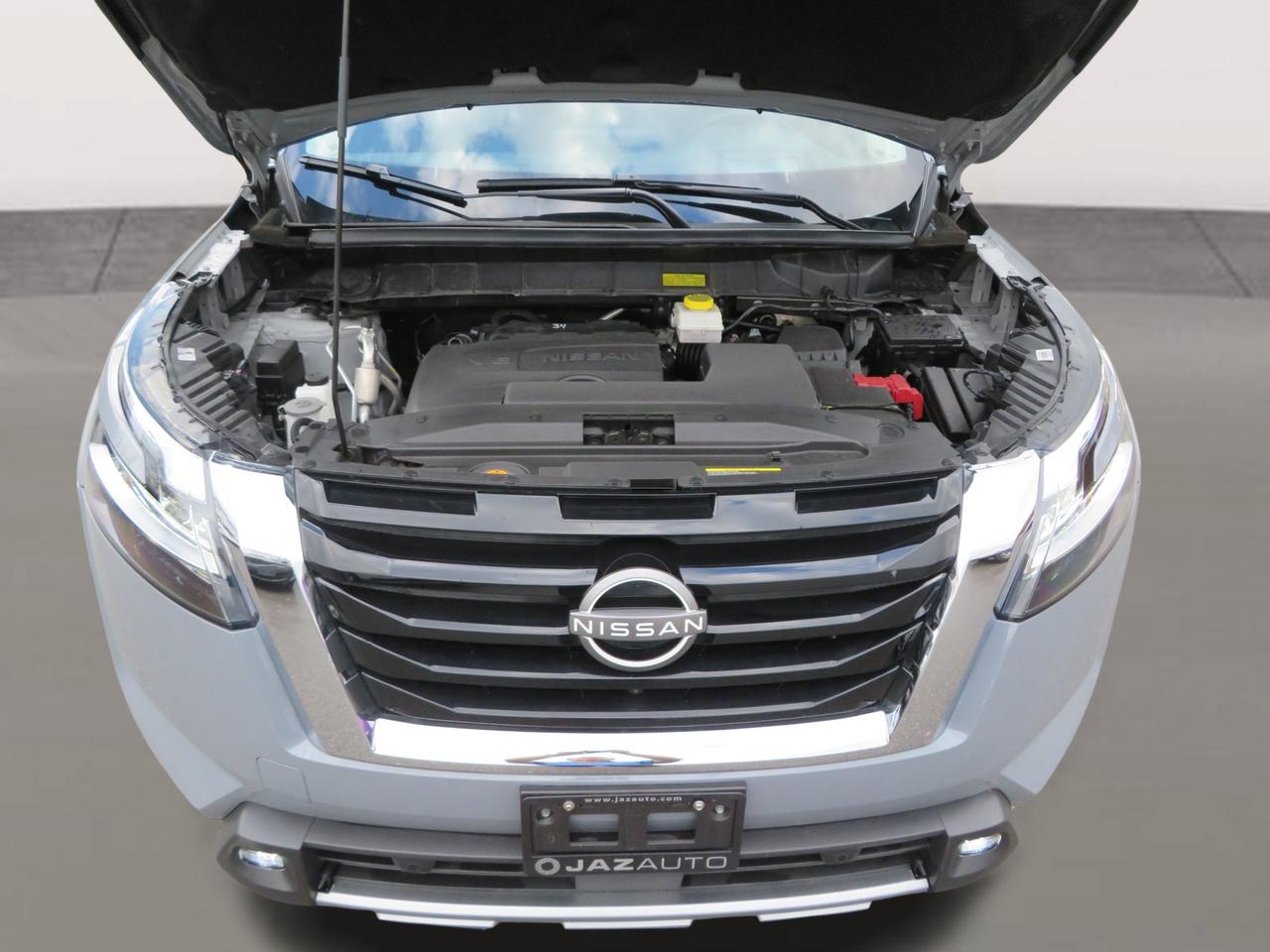 2024 Nissan Pathfinder SL 4WD Photo