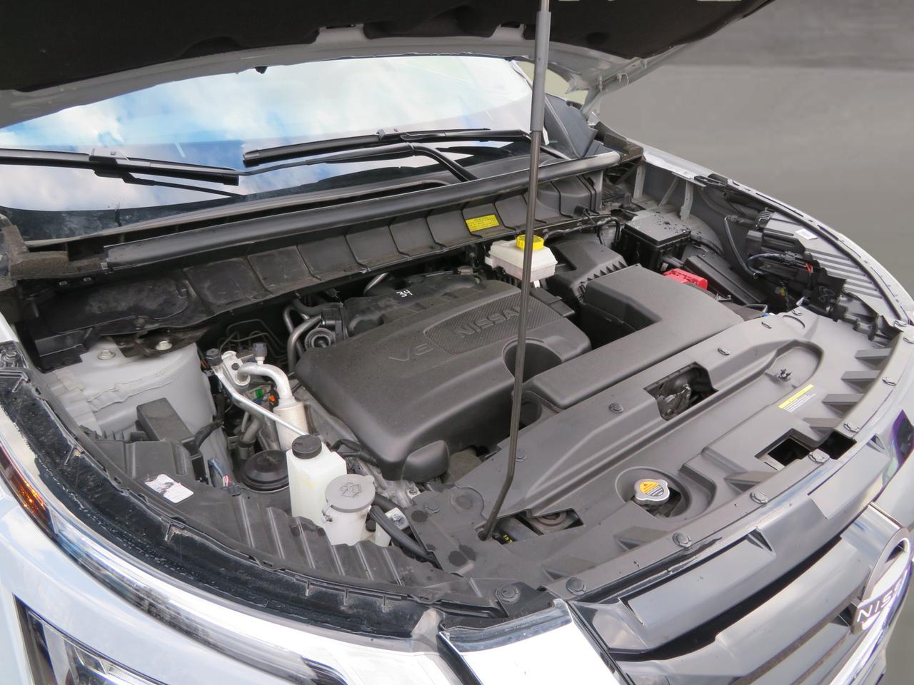 2024 Nissan Pathfinder SL 4WD Photo