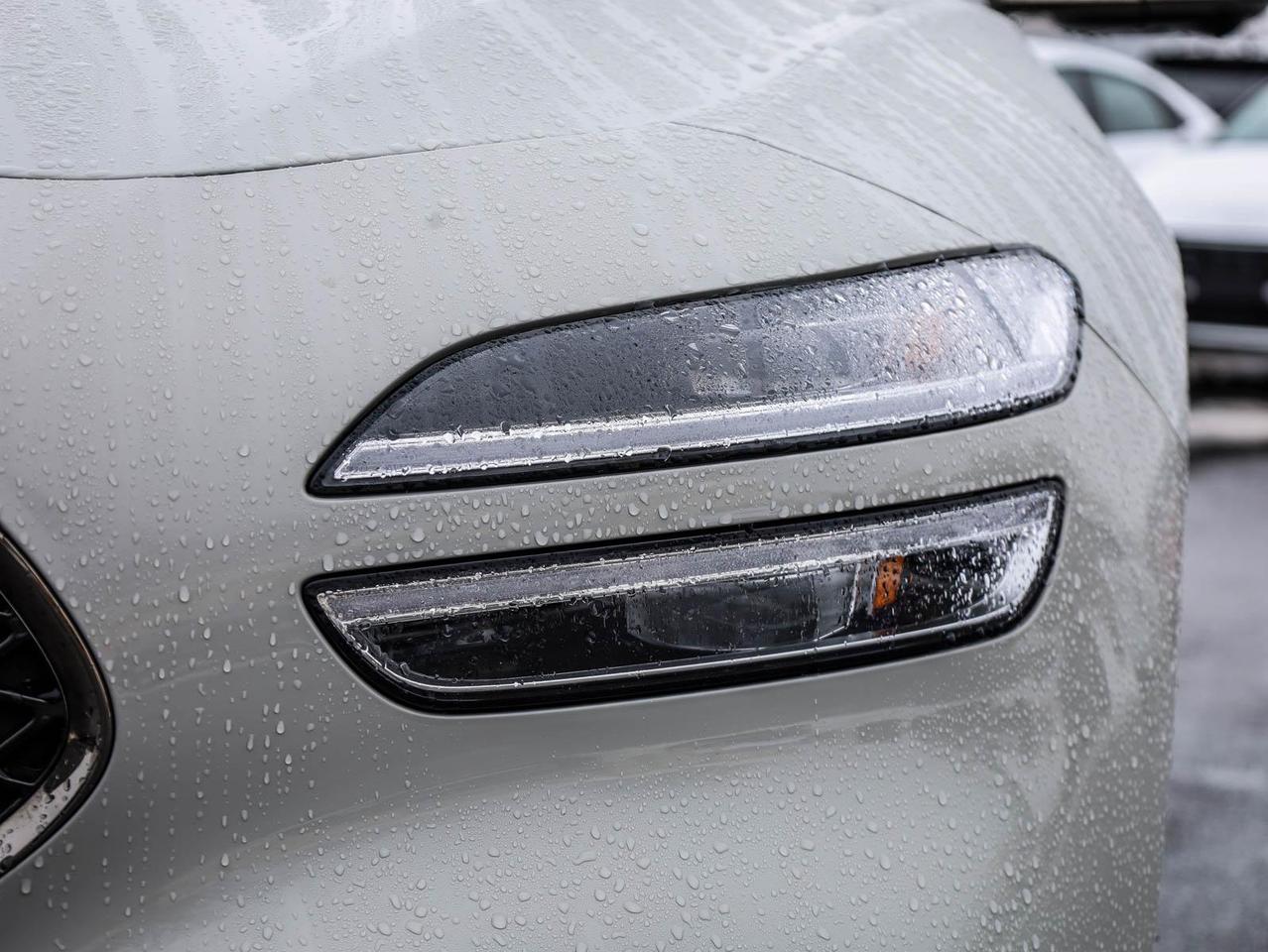 2025 Genesis G70  Photo
