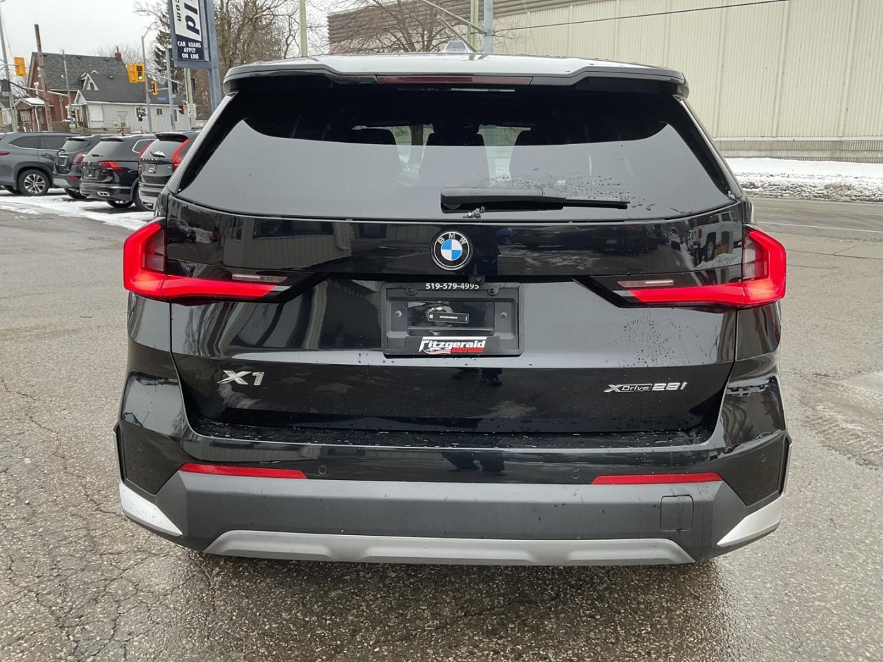 2023 BMW X1 xDrive28i Premium Essential - PANO ROOF! NAV! BACK Photo