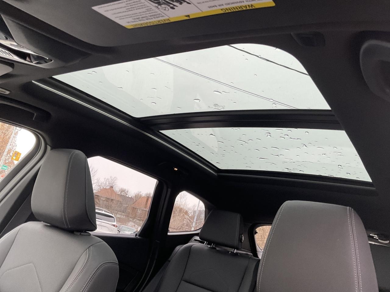 2023 BMW X1 xDrive28i Premium Essential - PANO ROOF! NAV! BACK Photo