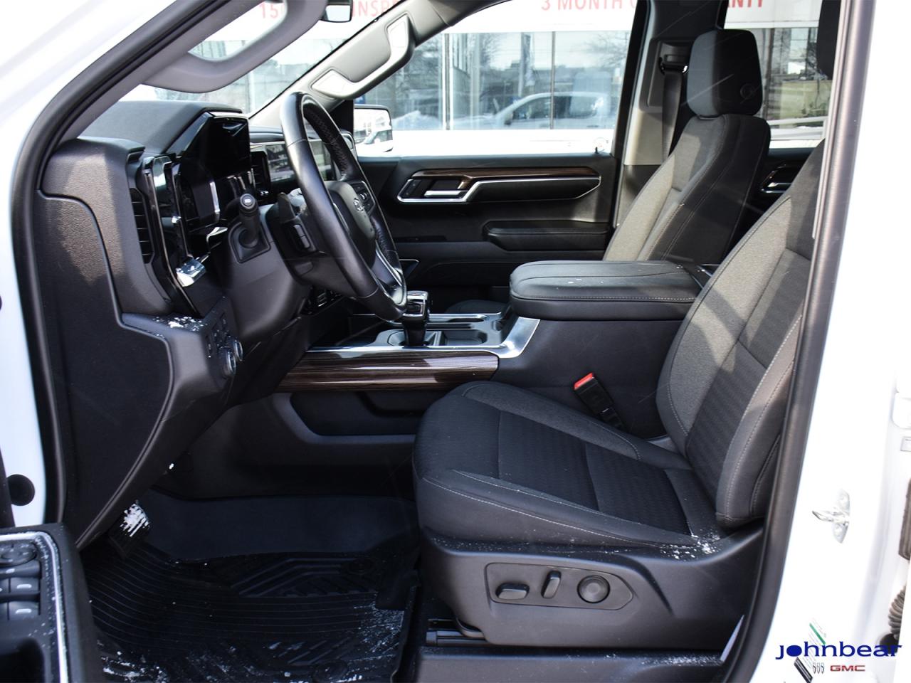 2023 Chevrolet Silverado 1500 LT Trail Boss Photo