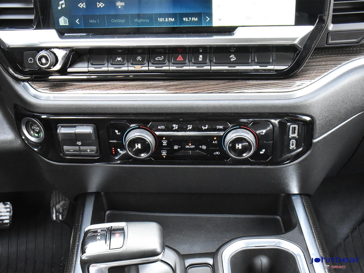 2023 Chevrolet Silverado 1500 LT Trail Boss Photo