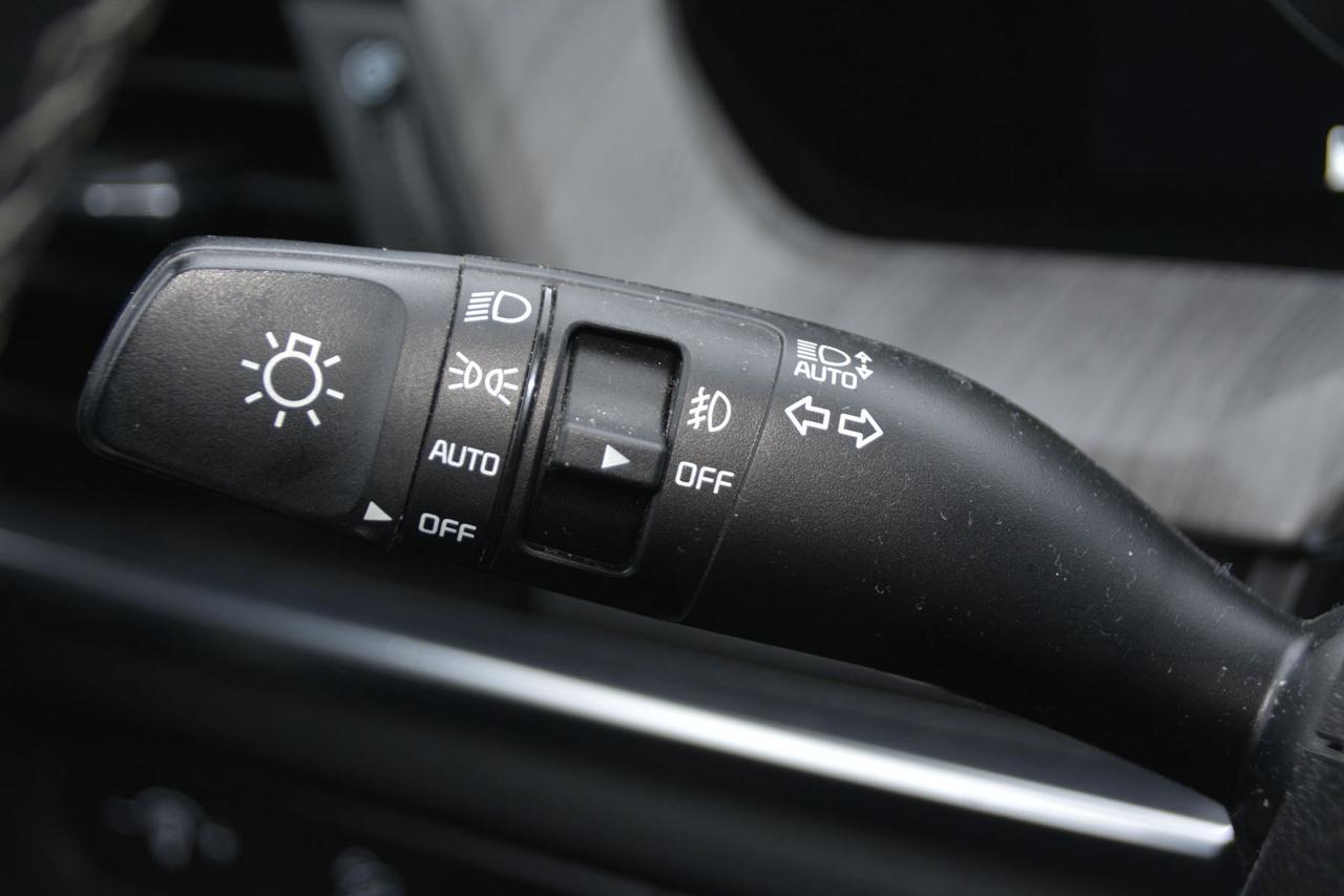 2023 Kia Telluride SX Photo