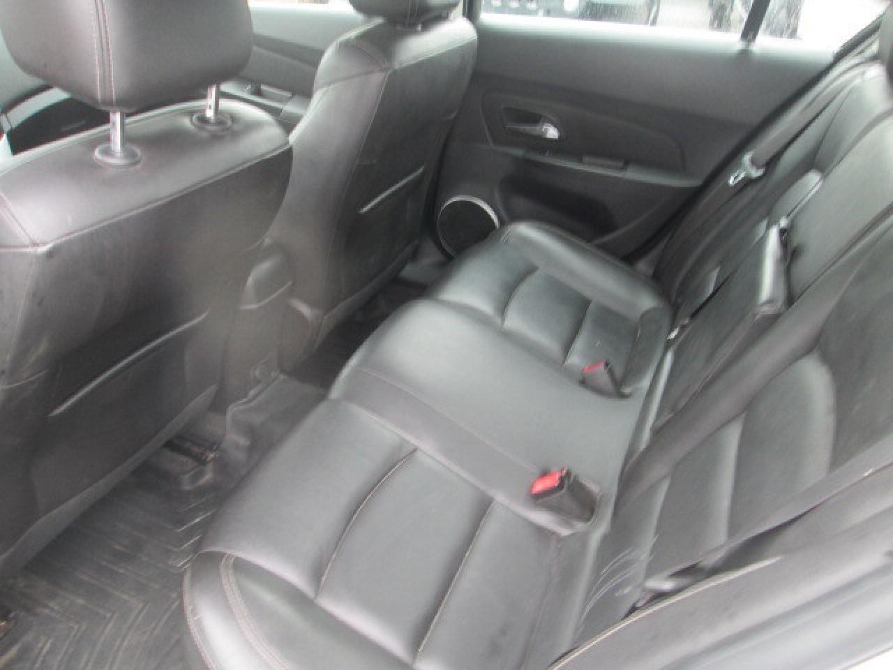 2015 Chevrolet Cruze 4dr Sdn 2LT, Leather, Sunroof Photo