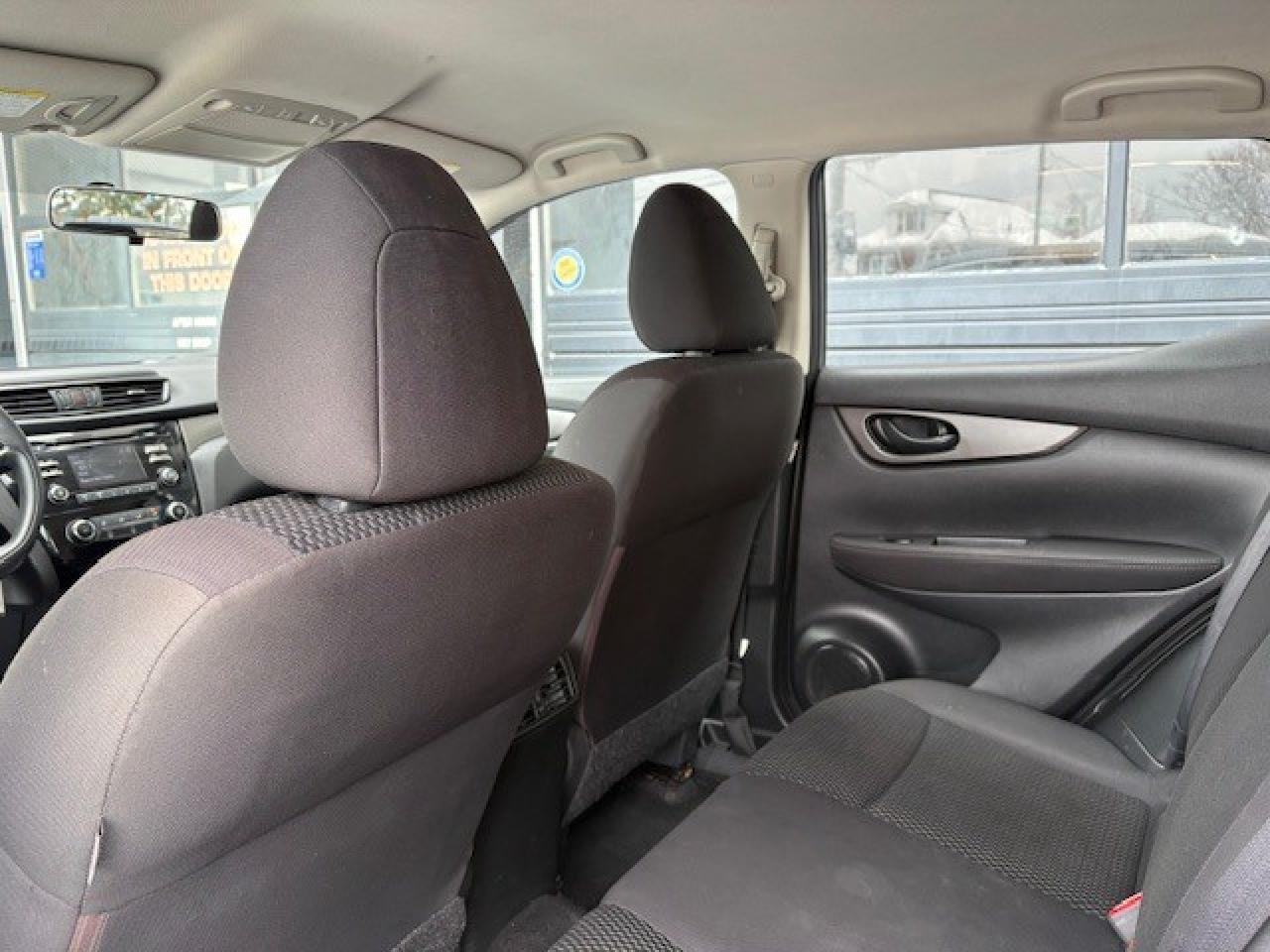 2018 Nissan Qashqai FWD S CVT, HEATED SEATS, SUPER CLEAN, AFFORDABLE!! Photo