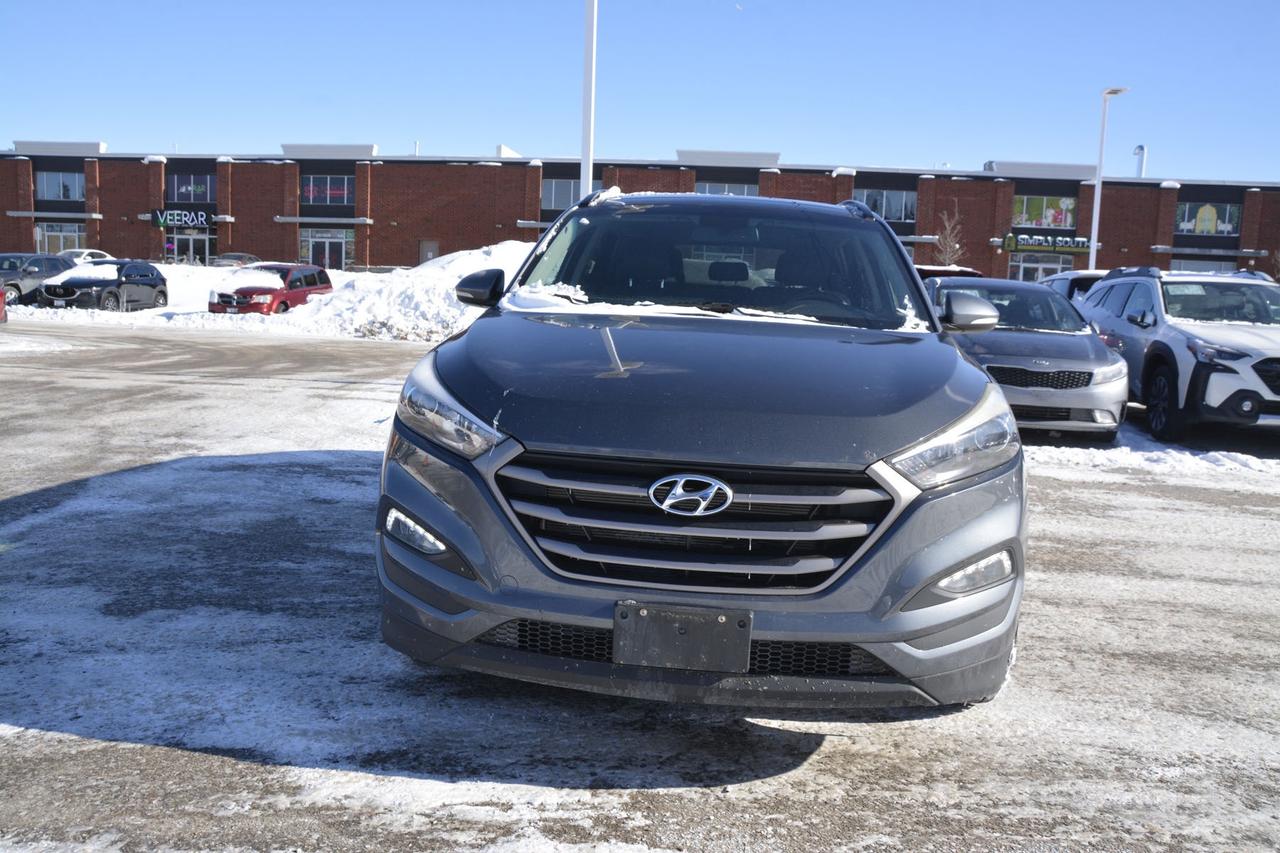 2016 Hyundai Tucson SE Photo