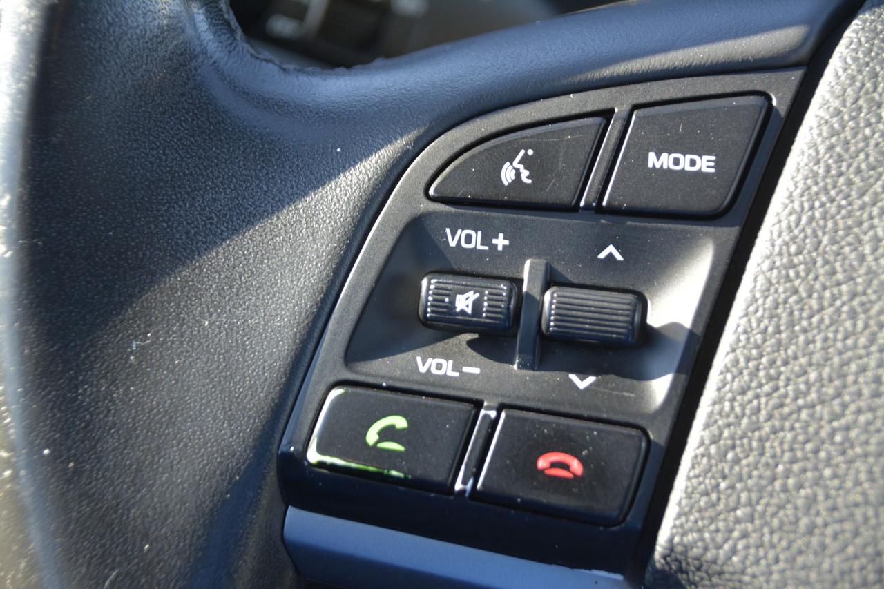 2016 Hyundai Tucson SE Photo