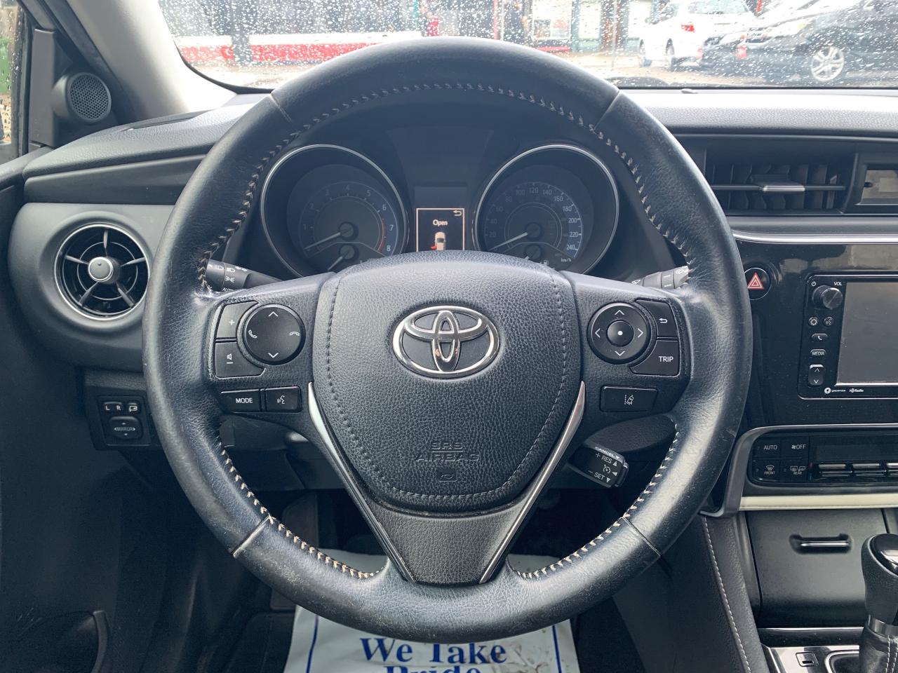 2018 Toyota Corolla iM CVT iM Photo