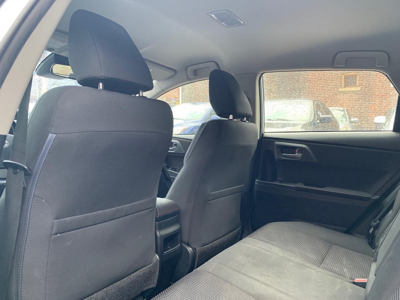 2018 Toyota Corolla iM CVT iM Photo